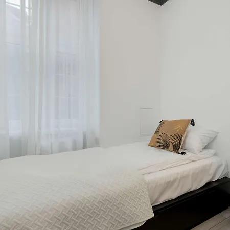 Luksusowy W Gdansku Przy Motlawie I Rynku Z Biurkiem Do Pracy Zdalnej By Renters アパート *