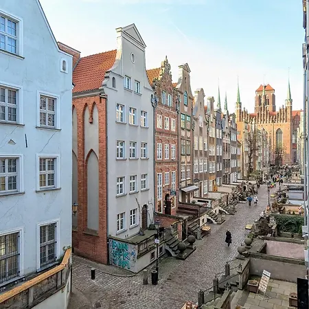 Luksusowy W Gdansku Przy Motlawie I Rynku Z Biurkiem Do Pracy Zdalnej By Renters グダニスク