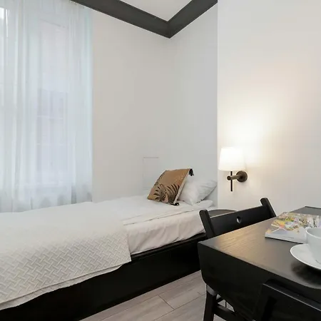 アパート Luksusowy W Gdansku Przy Motlawie I Rynku Z Biurkiem Do Pracy Zdalnej By Renters グダニスク