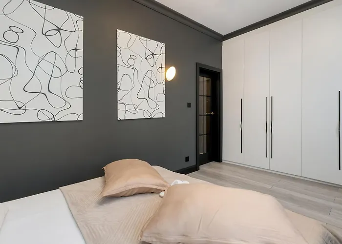 Apartament Luksusowy W Gdańsku Przy Motławie I Rynku Z Biurkiem Do Pracy Zdalnej By Renters Gdańsk